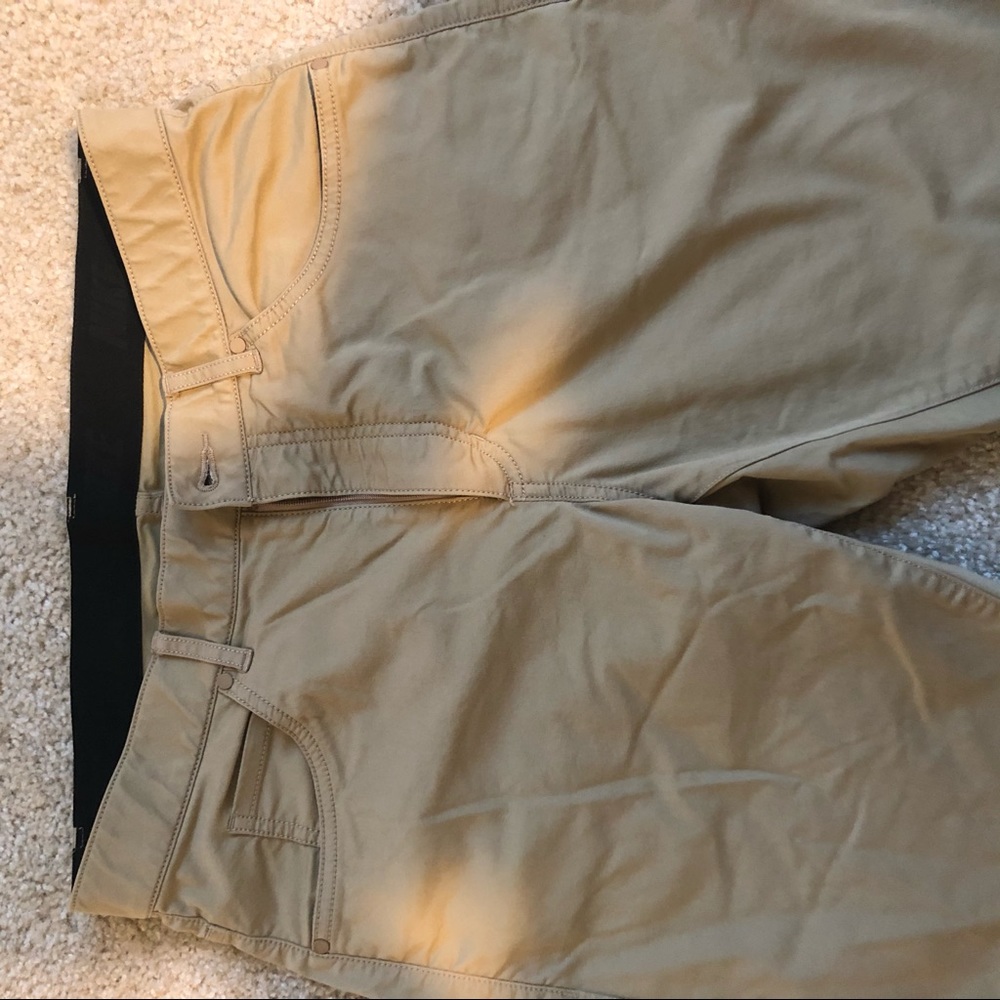 Khaki Nike Golf Pants 30/32